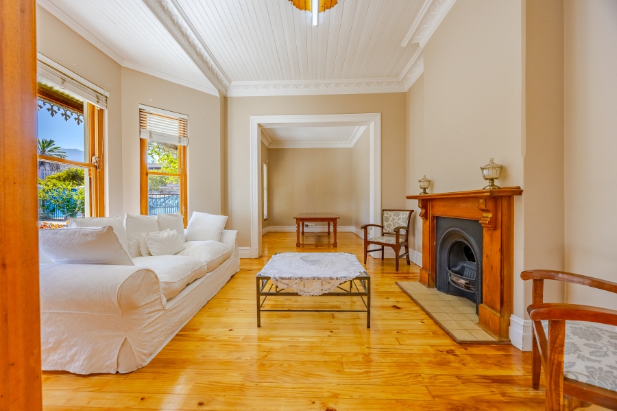 7 Bedroom Property for Sale in Wynberg Western Cape